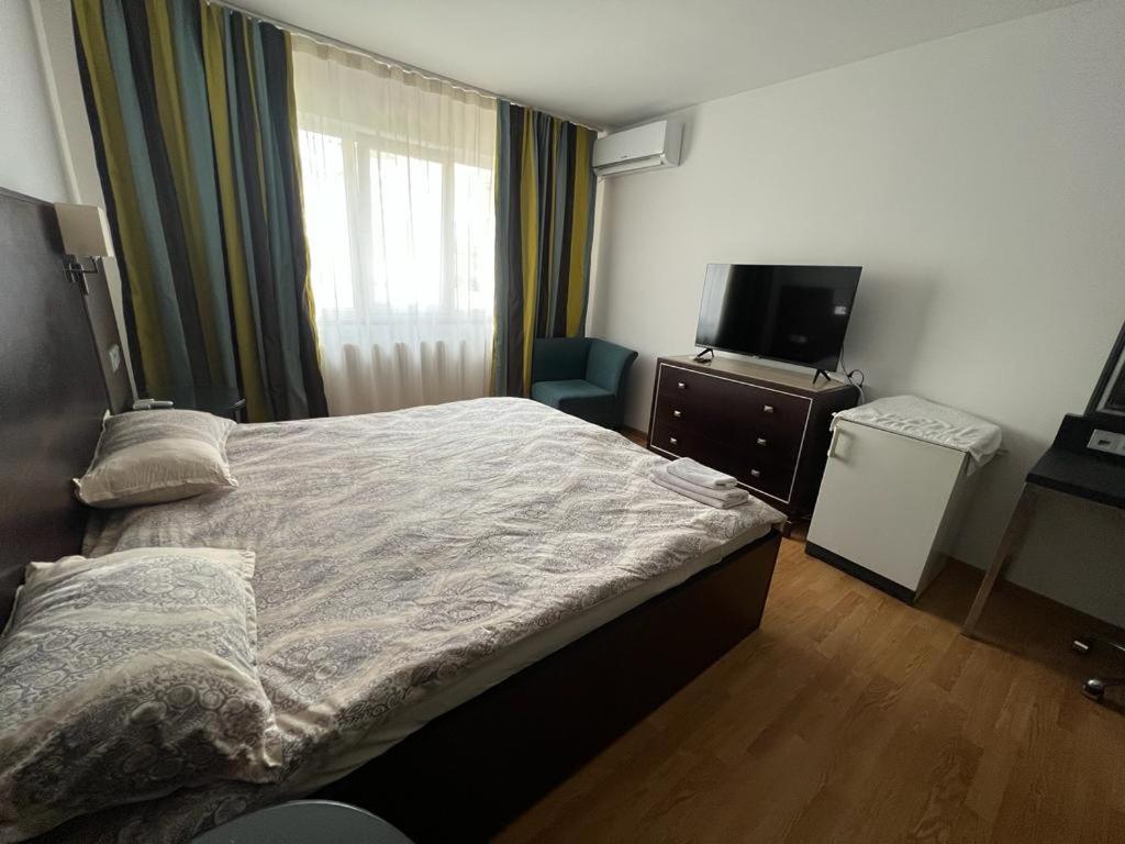 Furtuntec Apartment Tecuci ภายนอก รูปภาพ